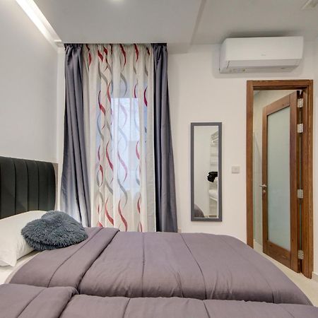 St Julians Apartment Saint Julian's ภายนอก รูปภาพ