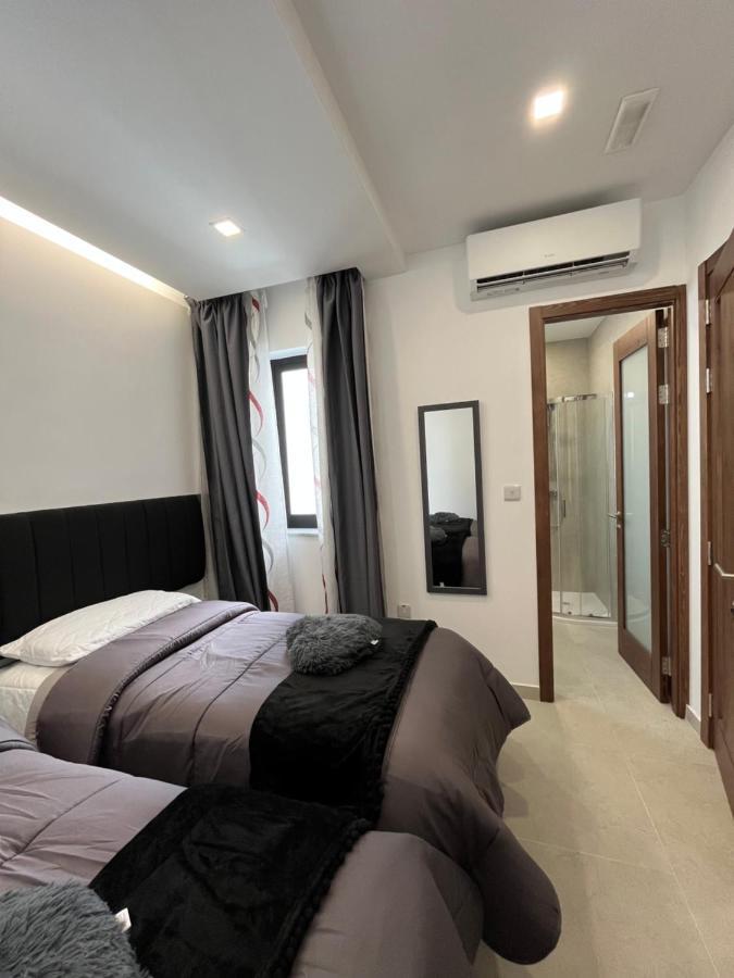 St Julians Apartment Saint Julian's ภายนอก รูปภาพ