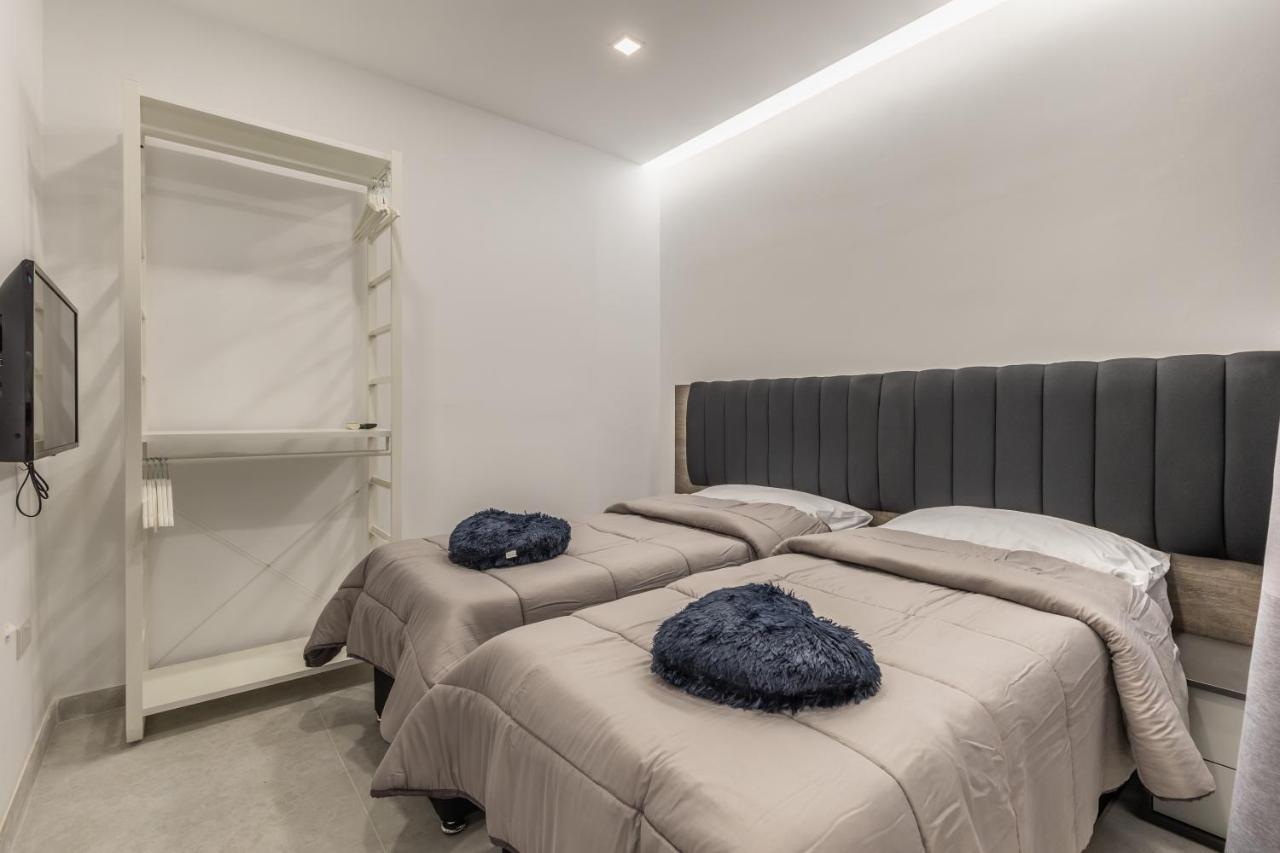 St Julians Apartment Saint Julian's ภายนอก รูปภาพ