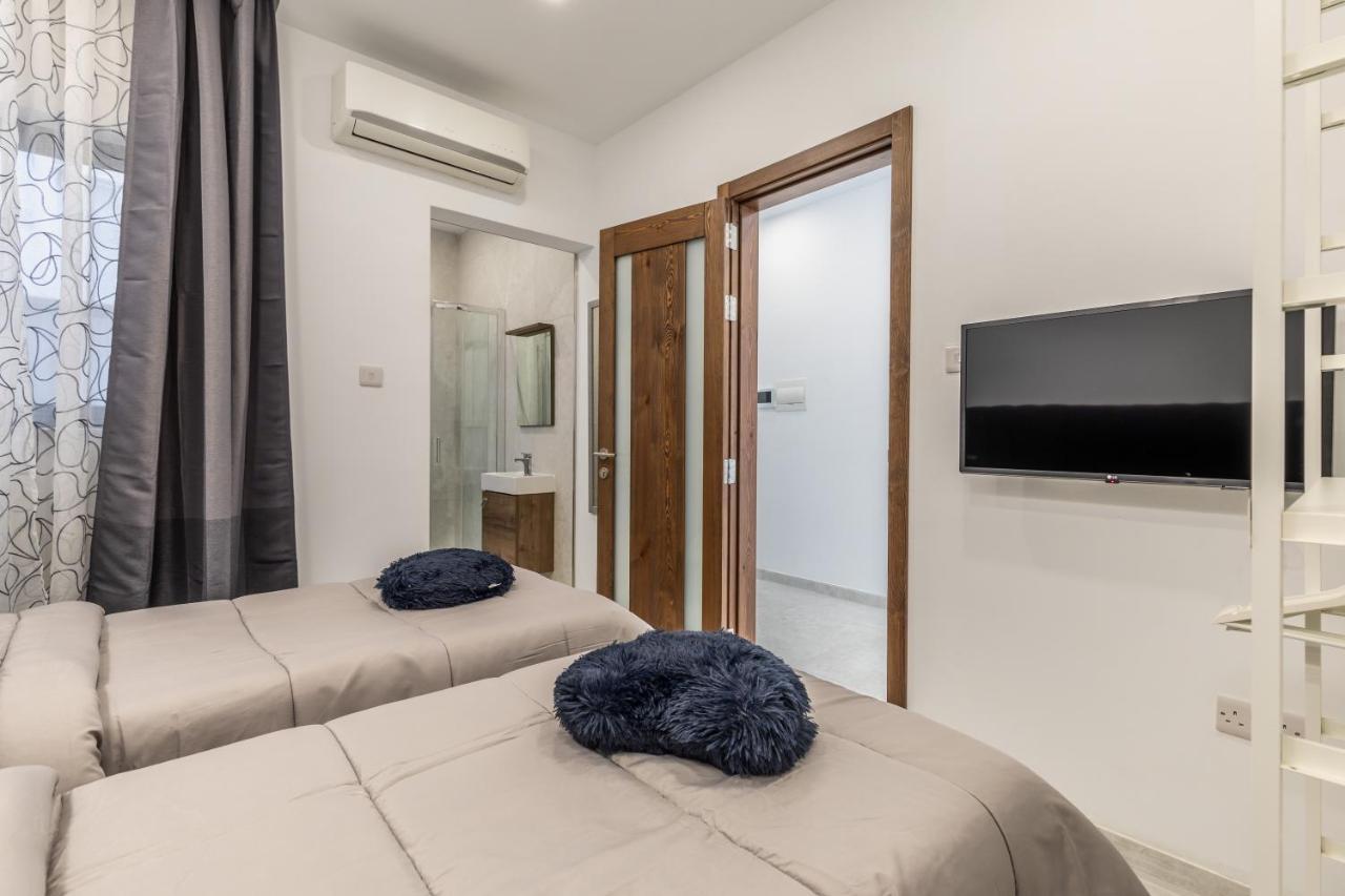 St Julians Apartment Saint Julian's ภายนอก รูปภาพ