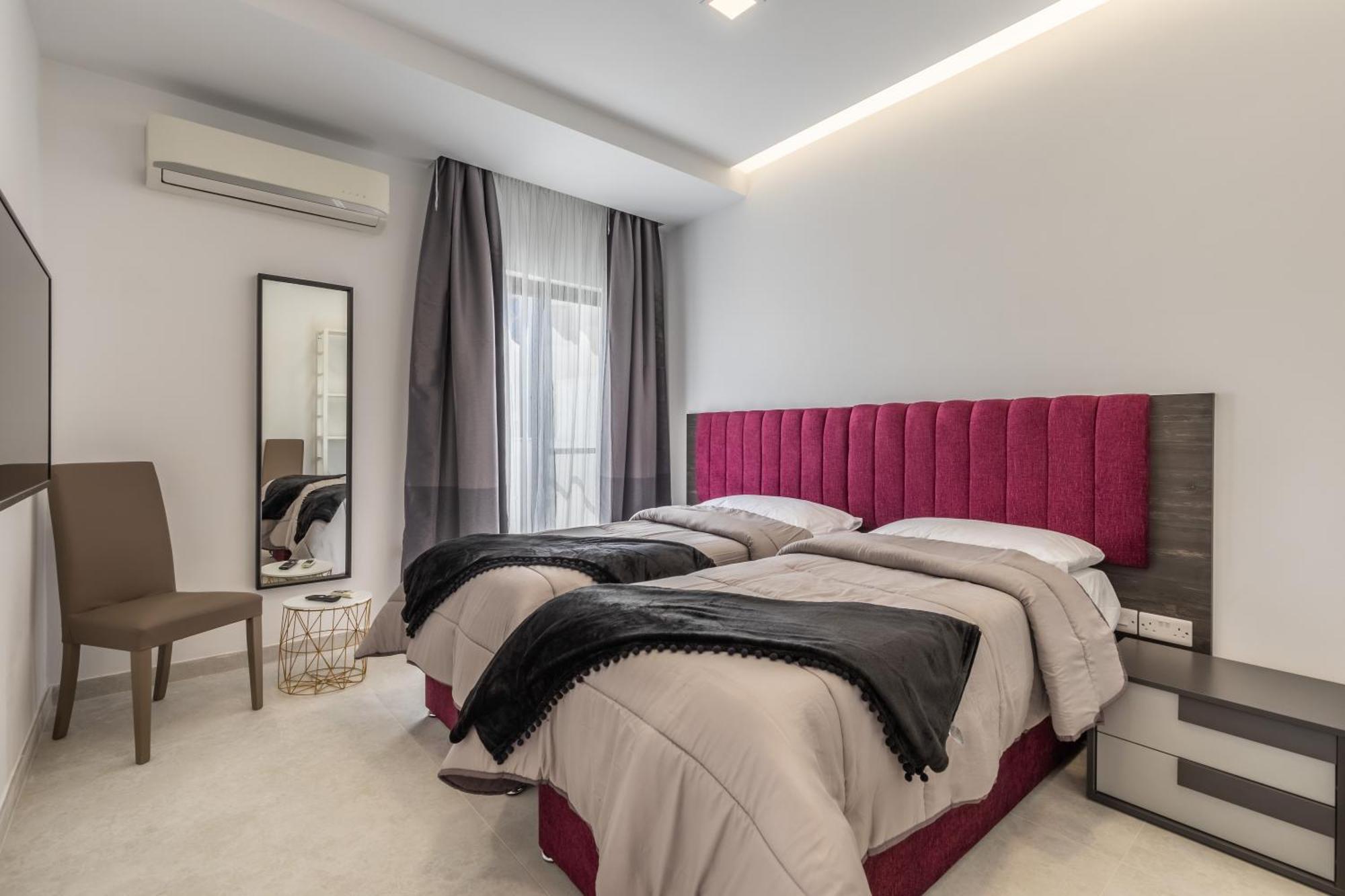 St Julians Apartment Saint Julian's ภายนอก รูปภาพ